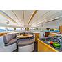 Book yachts online - catamaran - Lagoon 380 - Queen Mia - rent