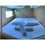 Book yachts online - catamaran - Lagoon 380 - GOA 3 - rent
