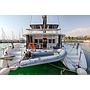 Book yachts online - catamaran - Lagoon 450  Flybridge - Smile - rent