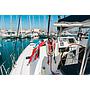 Book yachts online - catamaran - Lagoon 380 S2 - Zen (A/C-Generator) (Rebuilt 2019) - rent