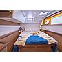 Book yachts online - catamaran - Lagoon 450  Flybridge - Medousa - rent