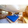 Book yachts online - motorboat - Falcon 115 - Sanref - rent