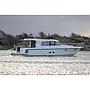 Book yachts online - motorboat - Nimbus 405 Coupe - Unisono - rent