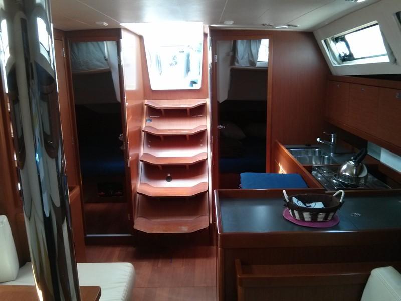Book yachts online - sailboat - Oceanis 41 - Warrior - rent