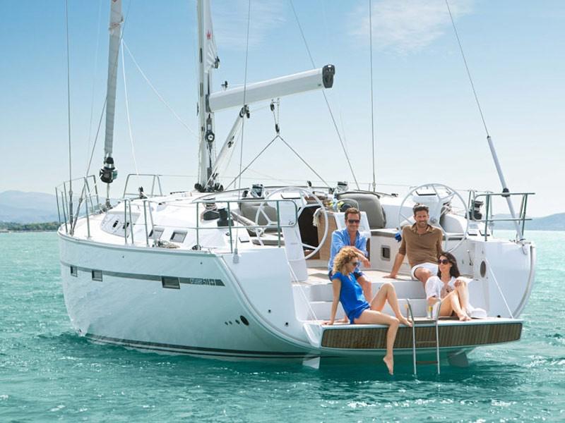 Book yachts online - sailboat - Bavaria Cruiser 51 - Gin Tonic - rent