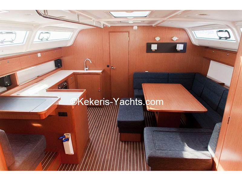 Book yachts online - sailboat - Bavaria Cruiser 51 - S/Y Navarino - rent