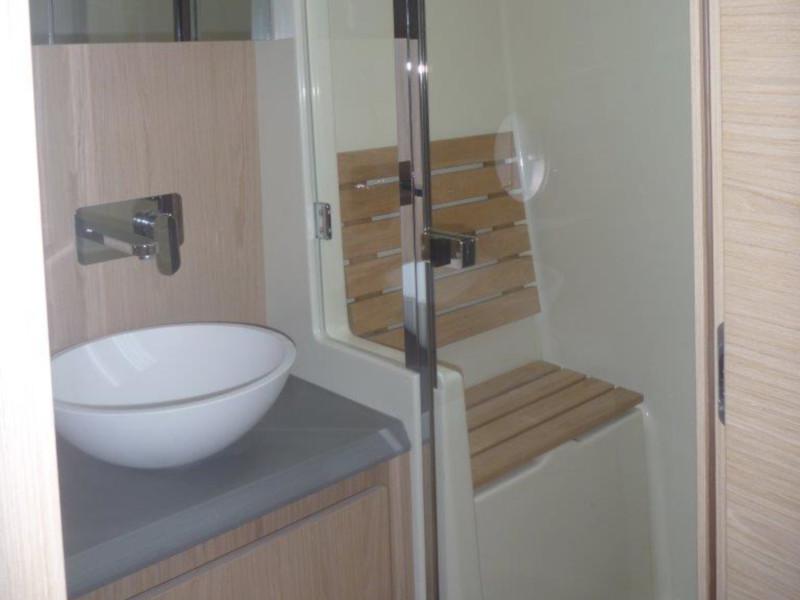 Book yachts online - motorboat - Monte Carlo 5 (3+1 cab.) - Jaluca - rent