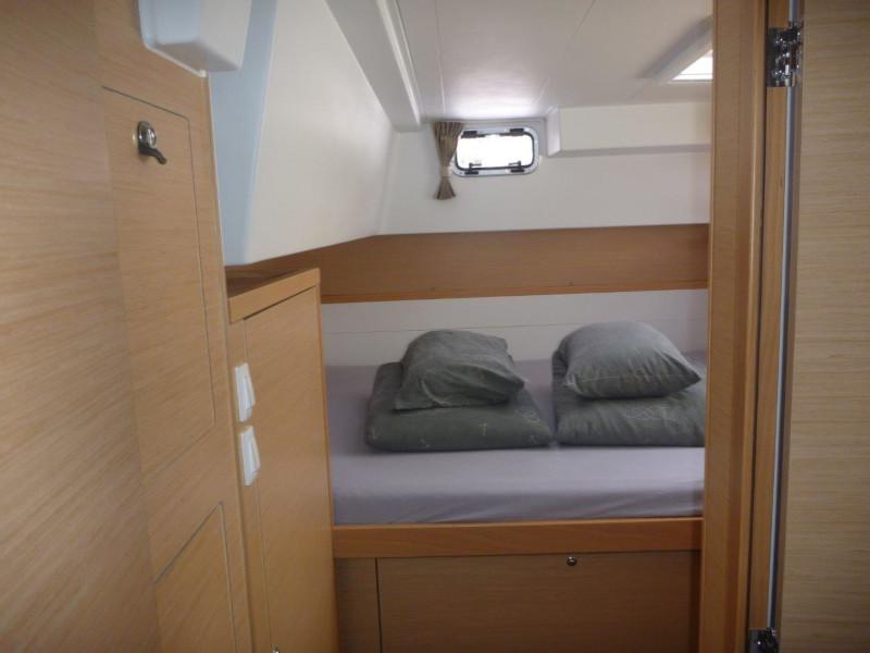 Book yachts online - catamaran - Lagoon 40 (4+2 cab.) - 4 YOU - rent