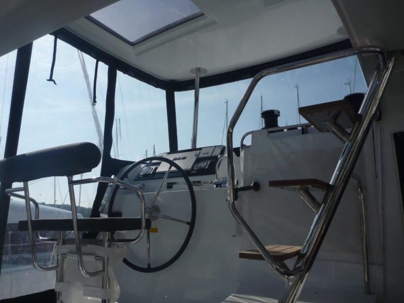 Book yachts online - catamaran - Lagoon 42 (3+2 cab.) - Skyfall - rent