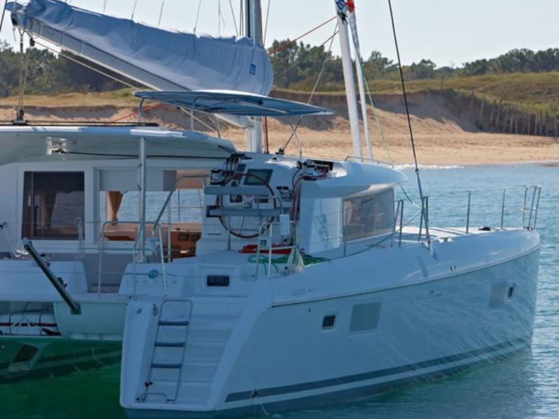 Book yachts online - catamaran - Lagoon 421 (4+1 cab.) - Patch Work - rent
