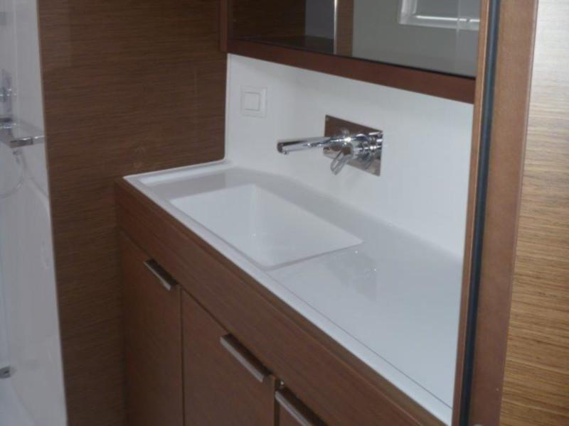 Book yachts online - catamaran - Lagoon 40 (3+2 cab.) - Millennium Falcon - rent