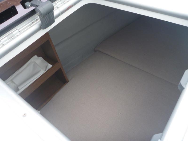 Book yachts online - catamaran - Lagoon 40 (4+2 cab.) - Mare Negroni - rent