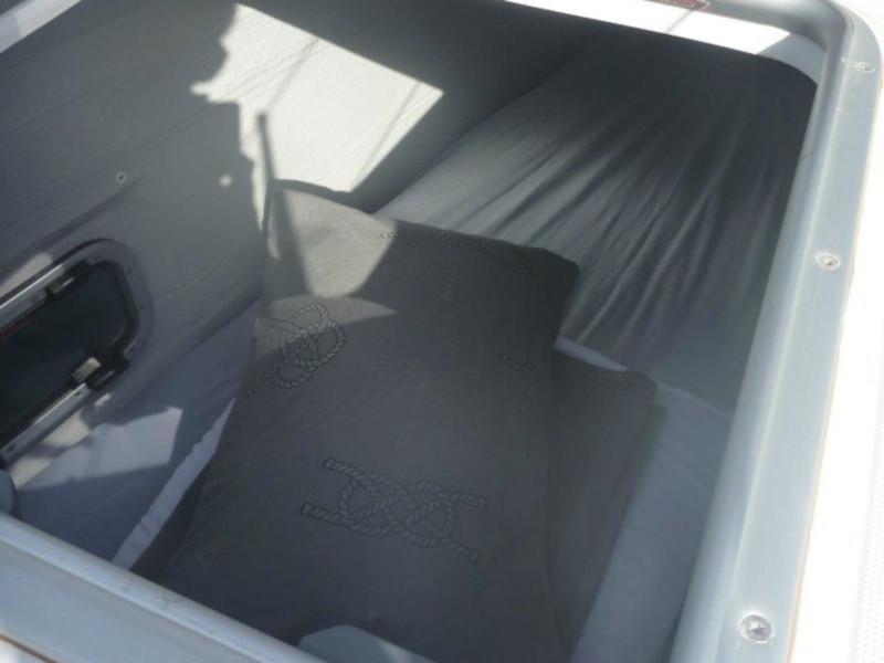 Book yachts online - catamaran - Lagoon 39 - Bumblebee - rent