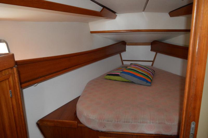 Book yachts online - sailboat - Sun Odyssey 42 - Theresa - rent