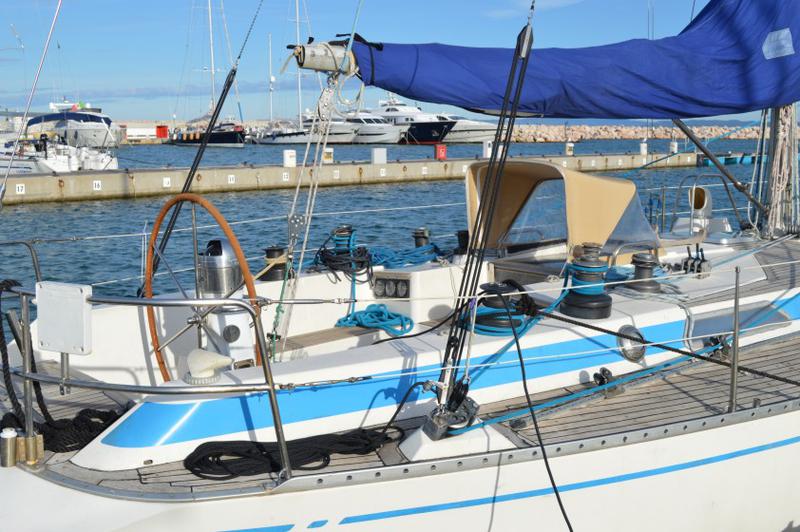Book yachts online - sailboat - Swan 39 - Katia - rent