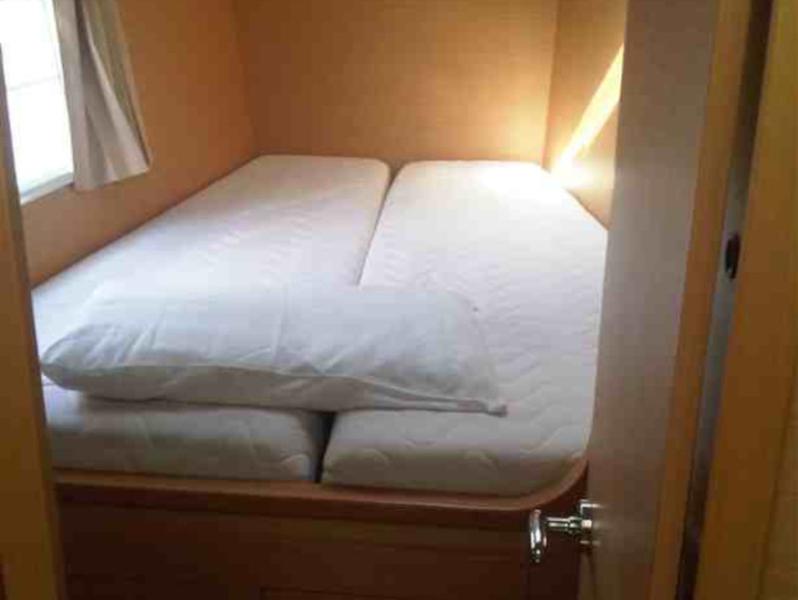 Book yachts online - catamaran - Lagoon 380 - Giulia I - rent