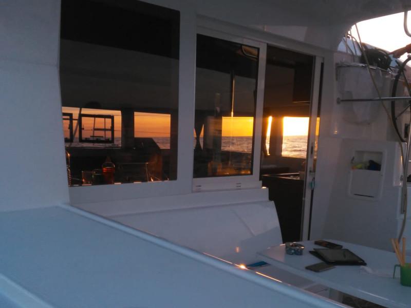 Book yachts online - catamaran - Lagoon 40 - Regolo - rent