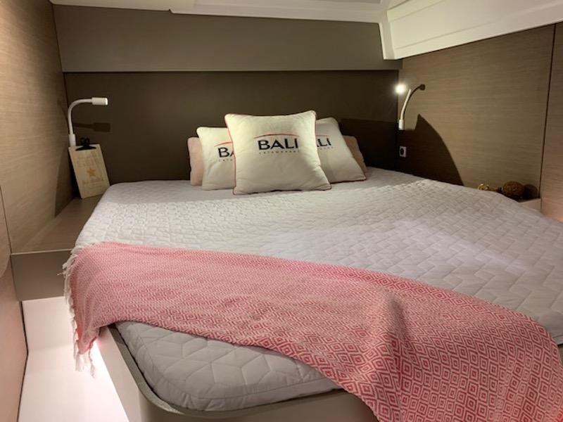 Book yachts online - catamaran - Bali Catspace - Zaurak - rent