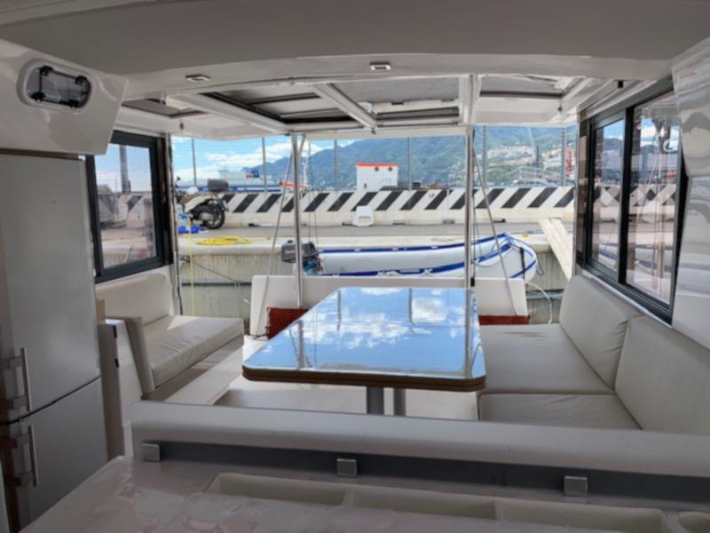 Book yachts online - catamaran - Bali 4.0 - Electra - rent