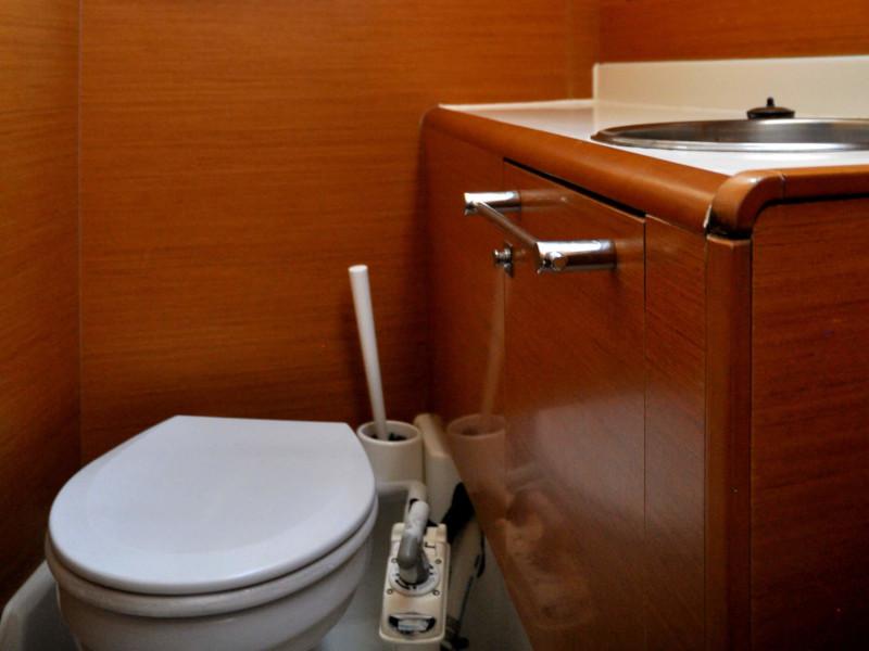 Book yachts online - sailboat - Sun Odyssey 439 - Roberta - rent