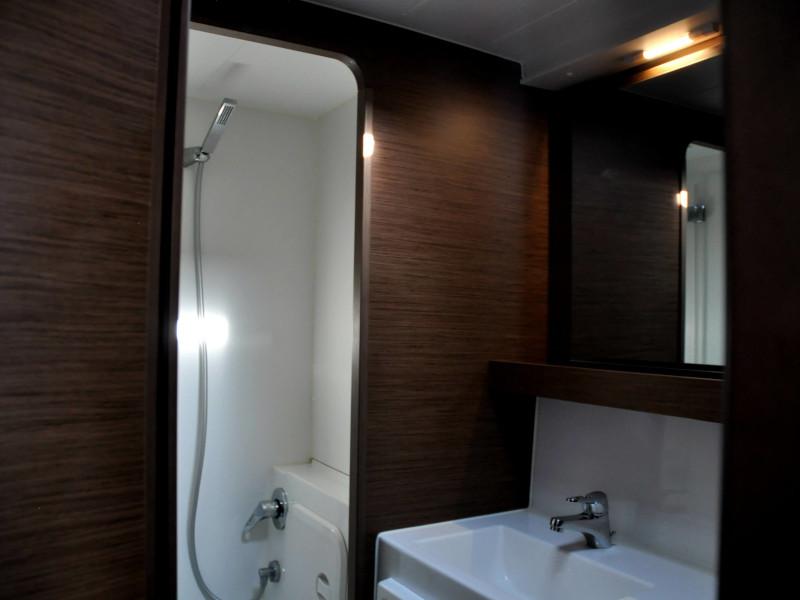 Book yachts online - catamaran - Lagoon 42 - Leucotea - rent