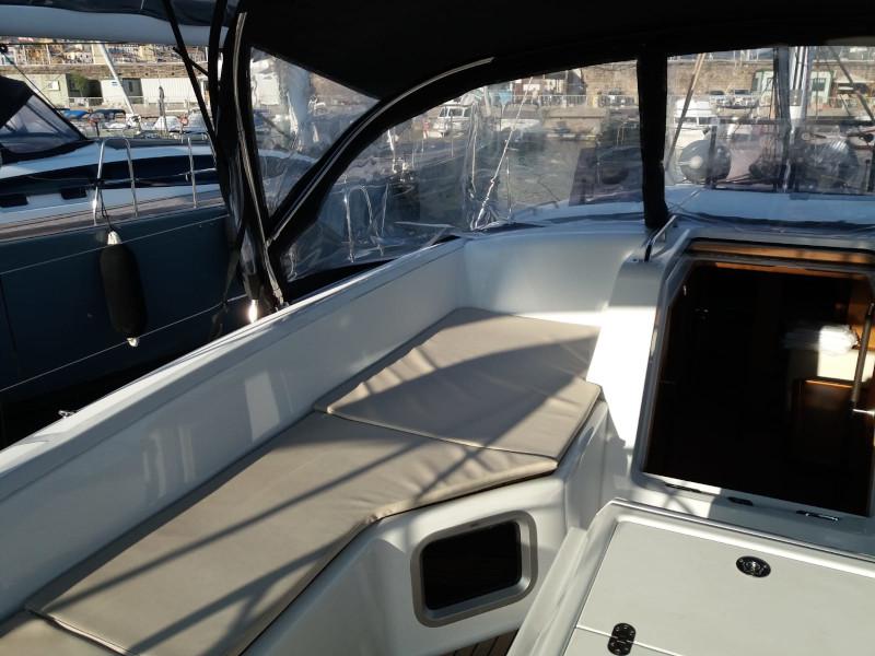 Book yachts online - sailboat - Jeanneau 54 - Zaniah - rent