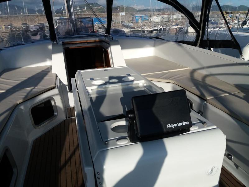 Book yachts online - sailboat - Jeanneau 54 - Zaniah - rent