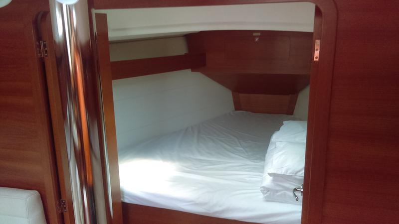 Book yachts online - sailboat - Dufour 350 Grand Large - Mare - rent