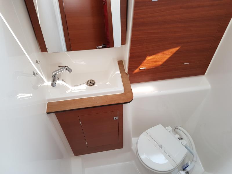 Book yachts online - sailboat - Dufour 382 Grand Large - Fortuna - rent