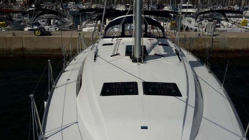 Book yachts online - sailboat - Bavaria Cruiser46 - Katina - rent