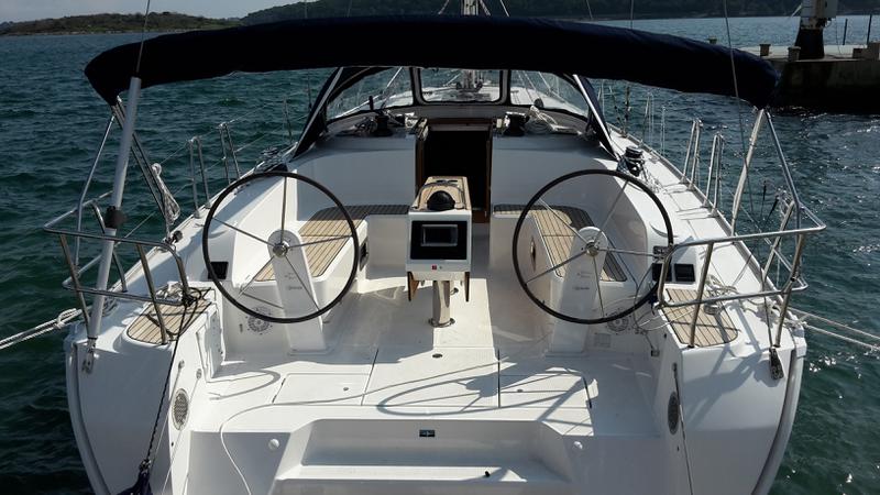 Book yachts online - sailboat - Bavaria Cruiser46 - Katina - rent