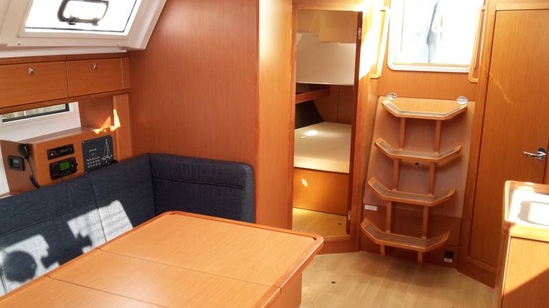 Book yachts online - sailboat - Bavaria Cruiser46 - Katina - rent