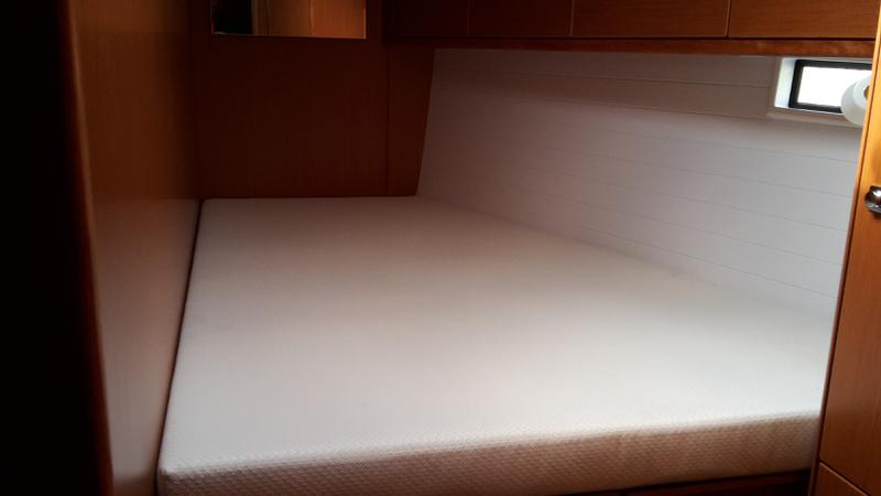 Book yachts online - sailboat - Bavaria Cruiser46 - Katina - rent