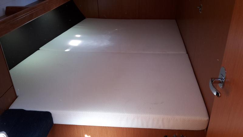 Book yachts online - sailboat - Bavaria Cruiser46 - Katina - rent