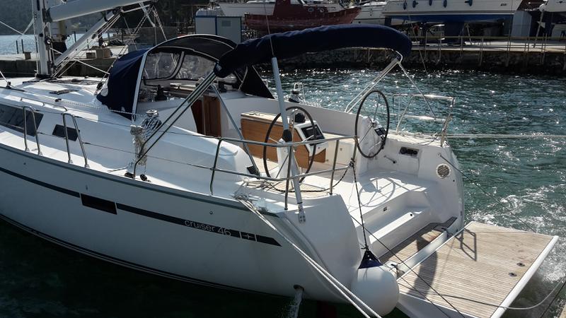 Book yachts online - sailboat - Bavaria Cruiser46 - Katina - rent