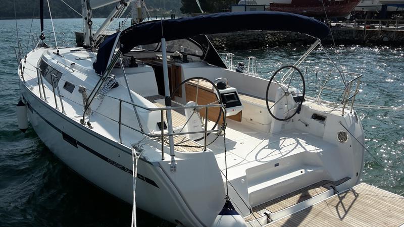 Book yachts online - sailboat - Bavaria Cruiser46 - Katina - rent