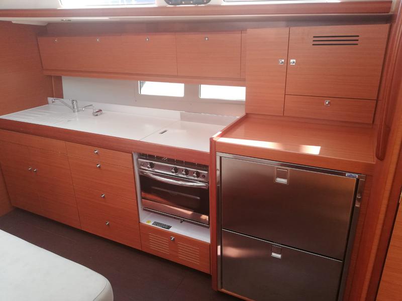 Book yachts online - sailboat - Dufour 460 Grand Large - Arba - rent