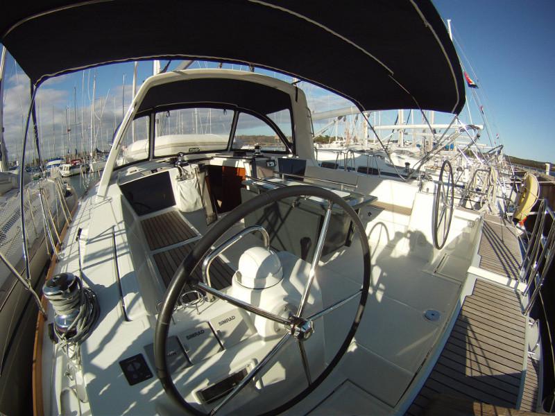 Book yachts online - sailboat - Oceanis 45 - Mediterraneo I - rent