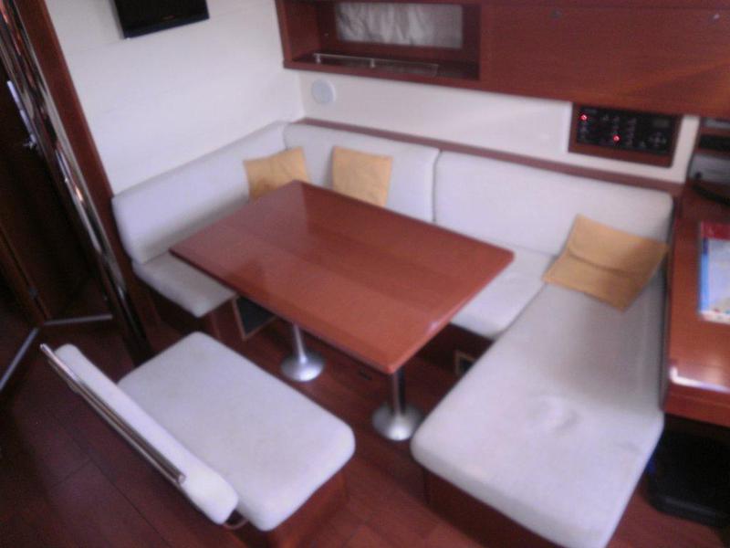 Book yachts online - sailboat - Oceanis 45 - Ponente - rent