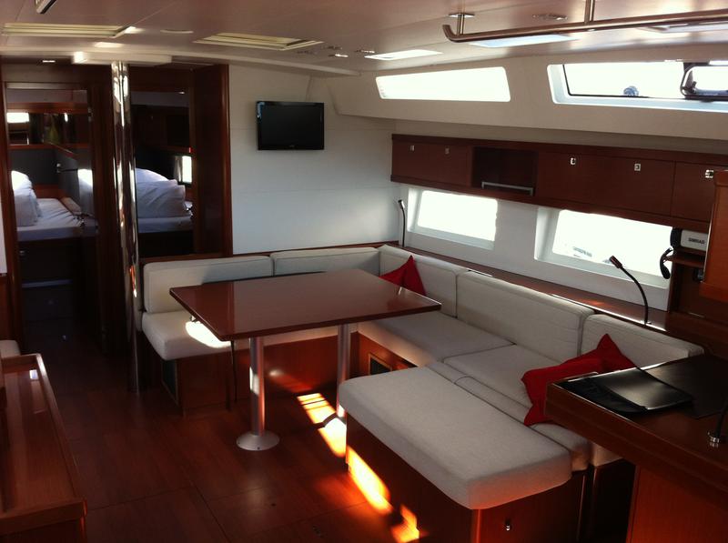 Book yachts online - sailboat - Oceanis 55 - Freedom2020 (skippered) - rent