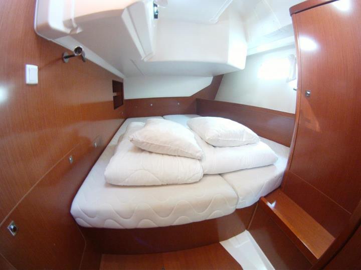 Book yachts online - sailboat - Oceanis 45 - Teran - rent