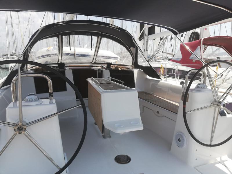 Book yachts online - sailboat - Dufour 460 Grand Large - Cetina - rent