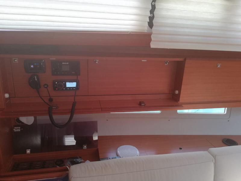 Book yachts online - sailboat - Dufour 460 Grand Large - Cetina - rent