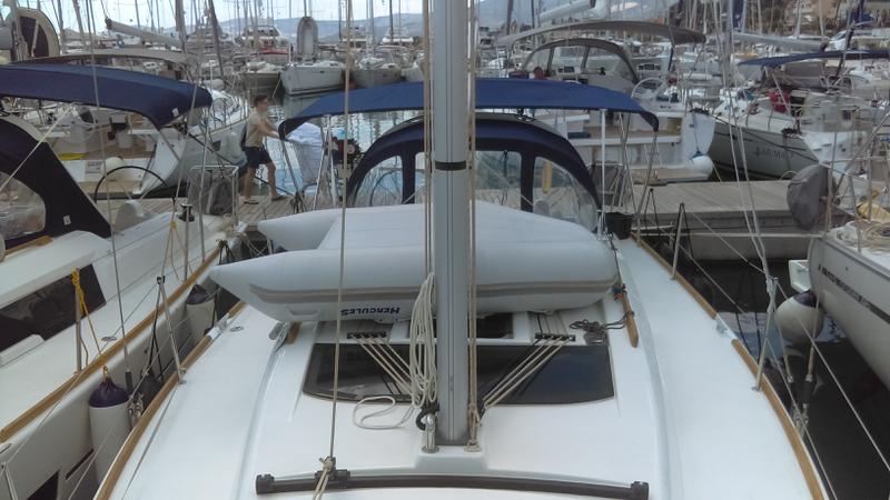 Book yachts online - sailboat - Dufour 350 Grand Large - Sol - rent