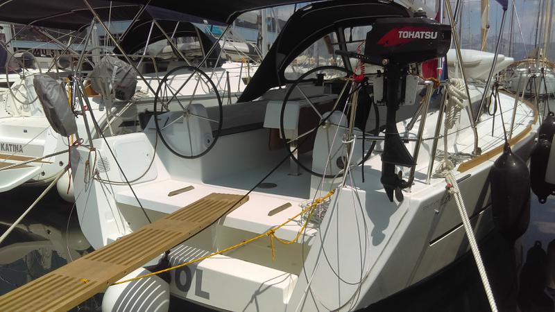 Book yachts online - sailboat - Dufour 350 Grand Large - Sol - rent