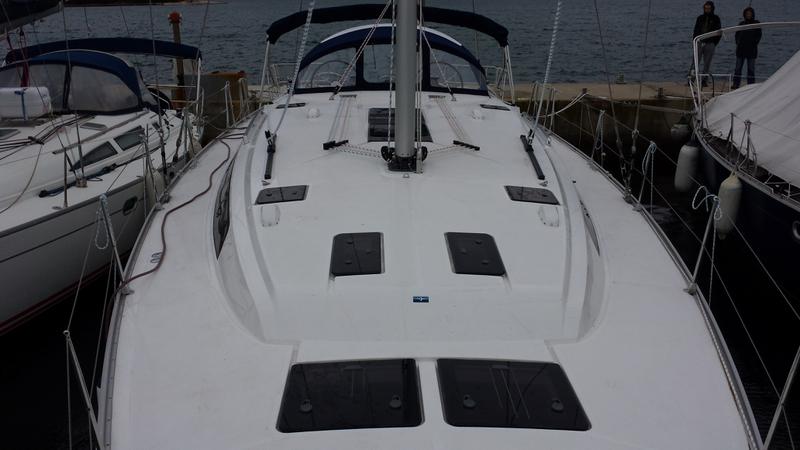 Book yachts online - sailboat - Bavaria Cruiser51 - Fenoliga - rent