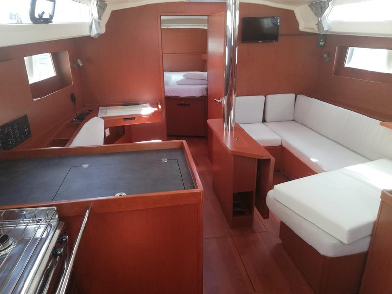 Book yachts online - sailboat - Oceanis 41.1 - Lavanda - rent