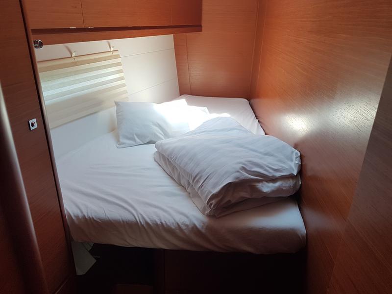 Book yachts online - sailboat - Dufour 512 Grand Large - Hera - rent