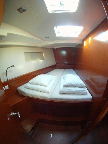 Book yachts online - sailboat - Oceanis 45 - Cabernet - rent