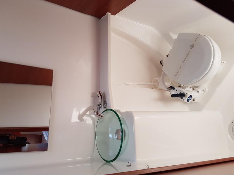 Book yachts online - sailboat - Dufour 460 Grand Large - Cygnus - rent